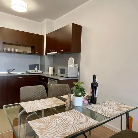 Sunflower - Private - Bsr - 1 Apartament